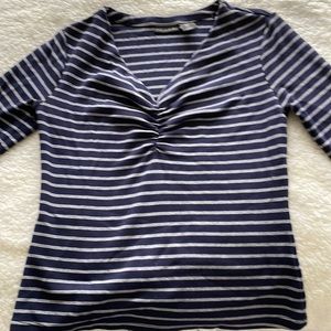 Tahiti size small navy top with white gauges stripe